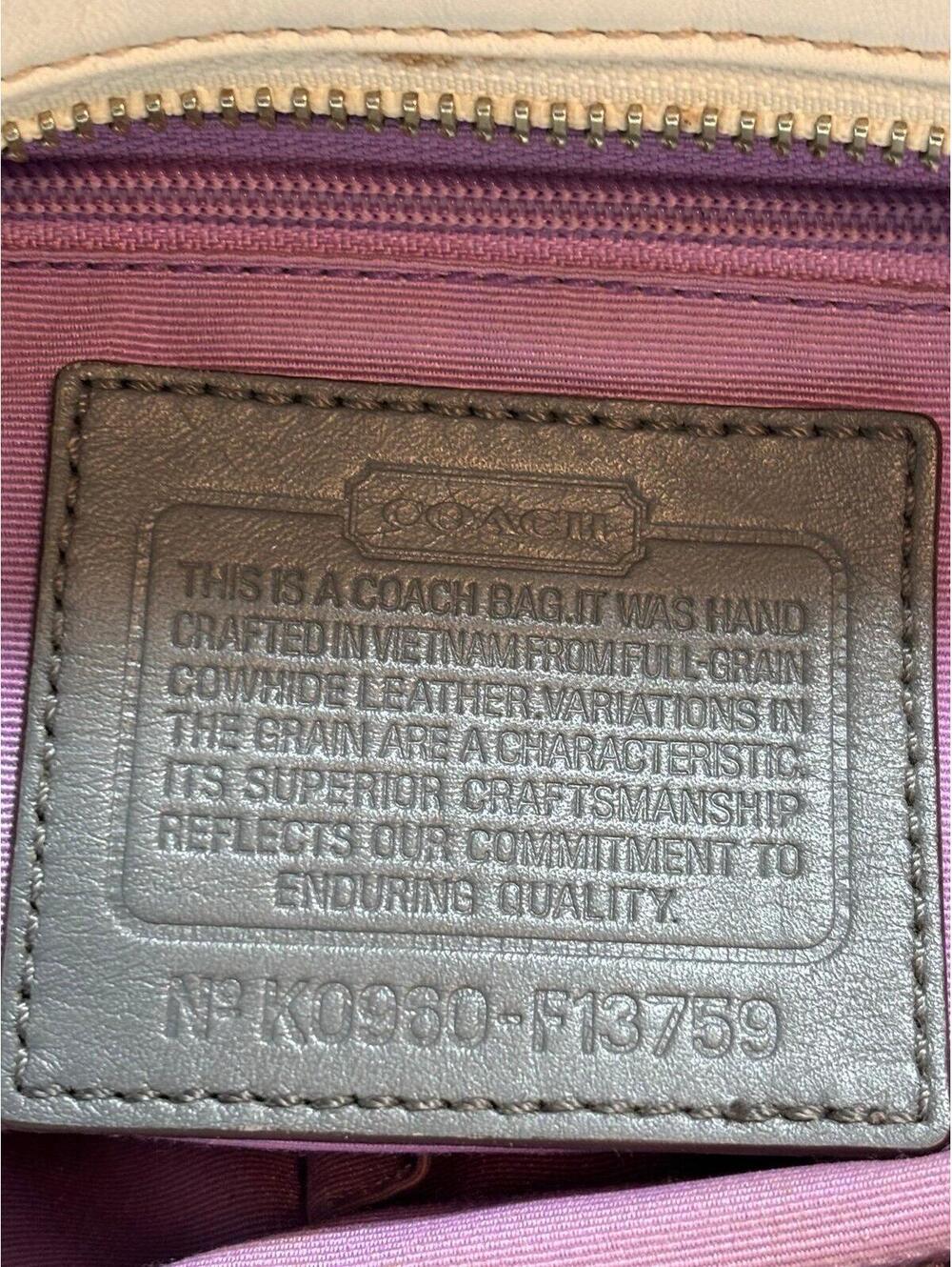 Coach East West Gallery Tote Bag - Picture 10 of 12